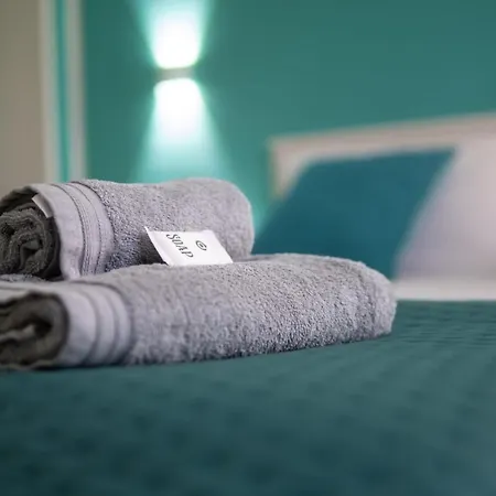 B-rent Perla De Mar Коральео